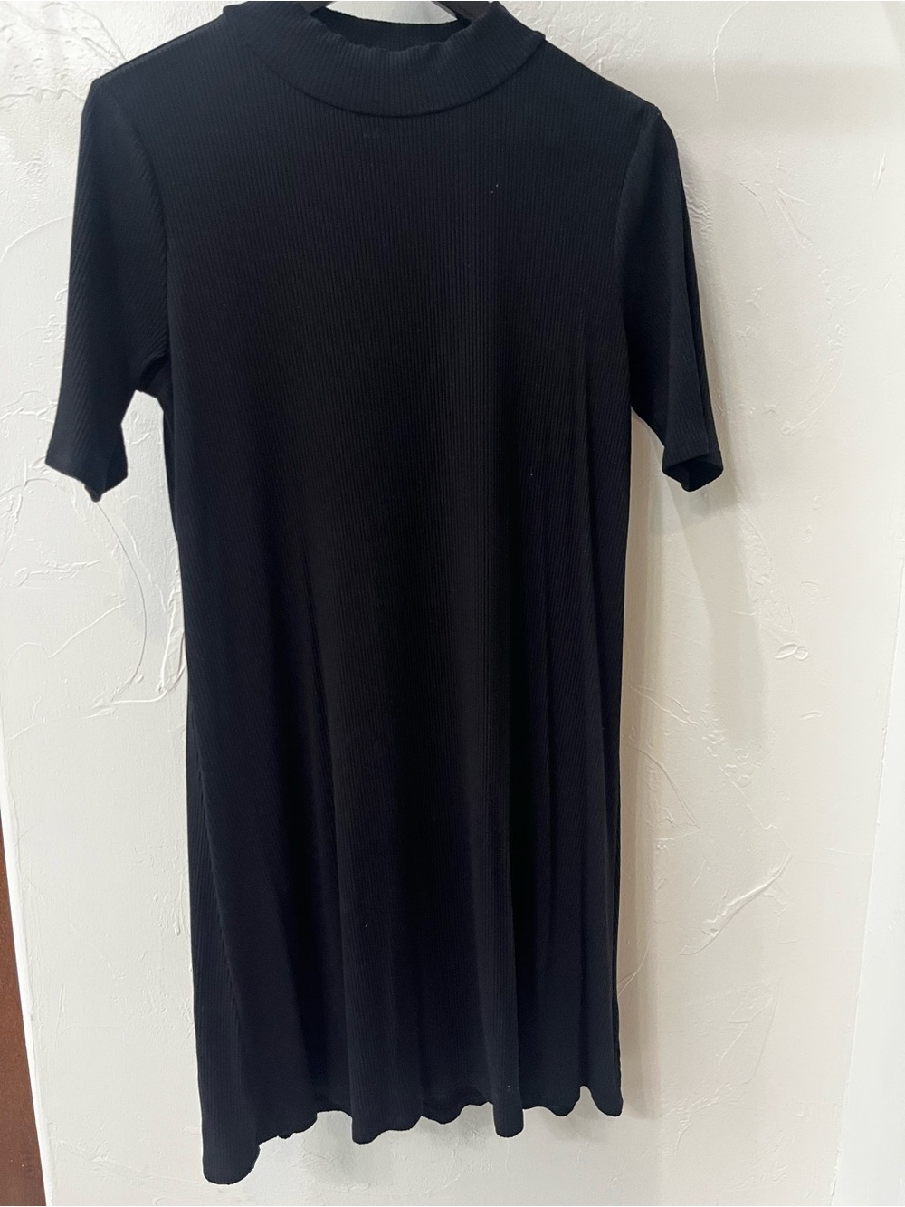GAP Black Ribbed Mock Neck Midi Dress